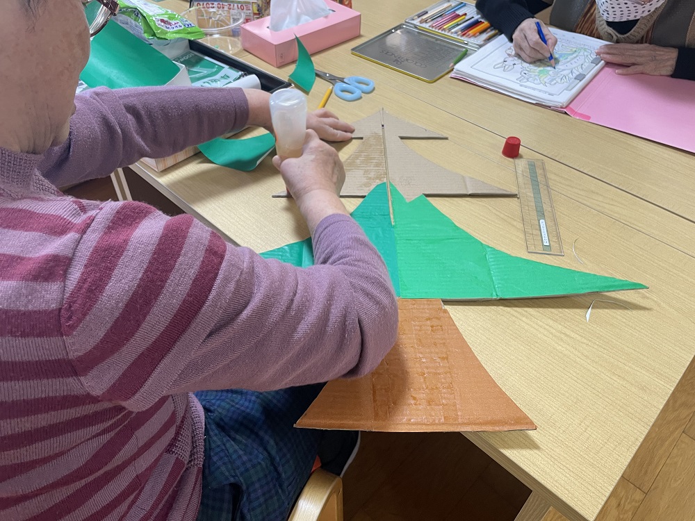 冬の壁画制作（デイサービスセンターわかば）